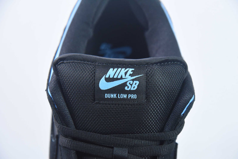 Tênis SB Dunk Low – Modelo “J-Pack 2” (Preto/Azul Royal)