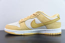 Tênis SB Dunk Low – Modelo “Gold Suede” (Bege/Dourado)