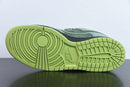 Tênis SB Dunk Low – Modelo “Green Lobster” (Verde/Branco) – Colaboração Concepts