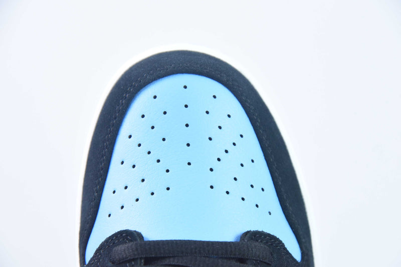 Tênis SB Dunk Low – Modelo “J-Pack 2” (Preto/Azul Royal)