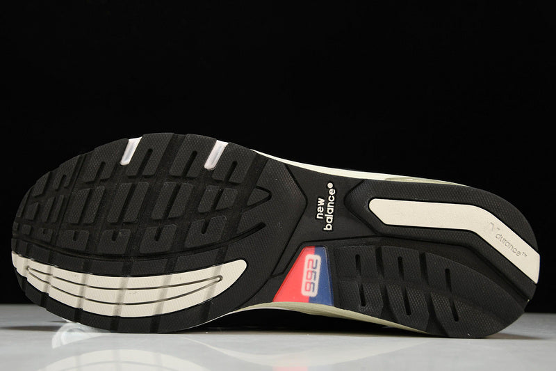 NEW BALANCE 992 BLACK GREY