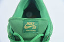 Tênis SB Dunk Low – Modelo “Shamrock” (Verde/Branco)