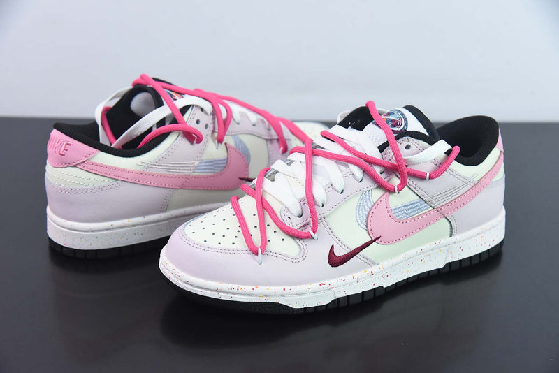 Tênis Dunk Low – Modelo “Multiple Swooshes” (Rosa Sail/Preto) – Custom Exclusivo