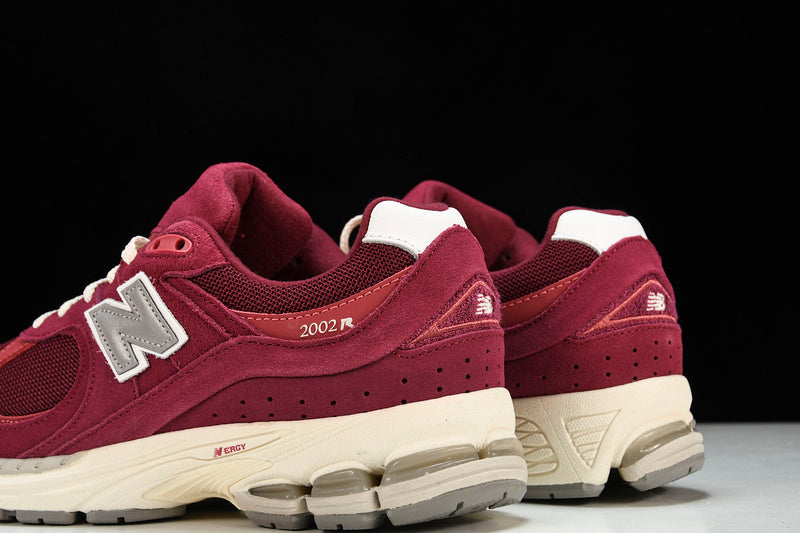 NEW BALANCE 2002 RED