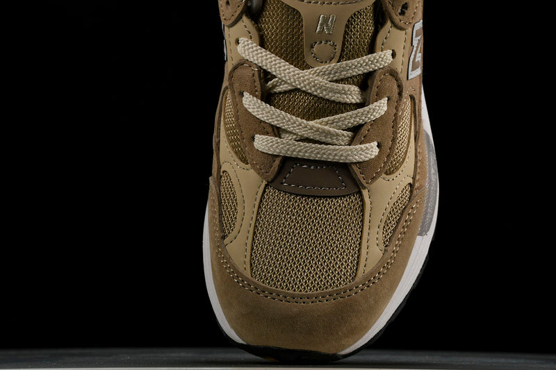 NEW BALANCE 992 BROWN