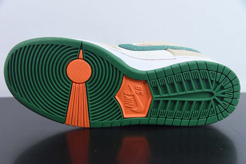 Tênis SB Dunk Low – Modelo “Jarritos” (Edição Limitada)