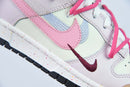 Tênis Dunk Low – Modelo “Multiple Swooshes” (Rosa Sail/Preto) – Custom Exclusivo