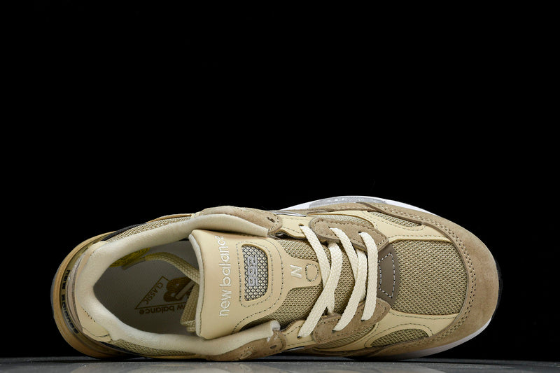 NEW BALANCE 992 BROWN