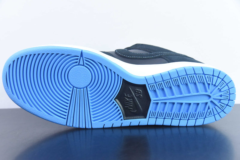 Tênis SB Dunk Low – Modelo “J-Pack 2” (Preto/Azul Royal)